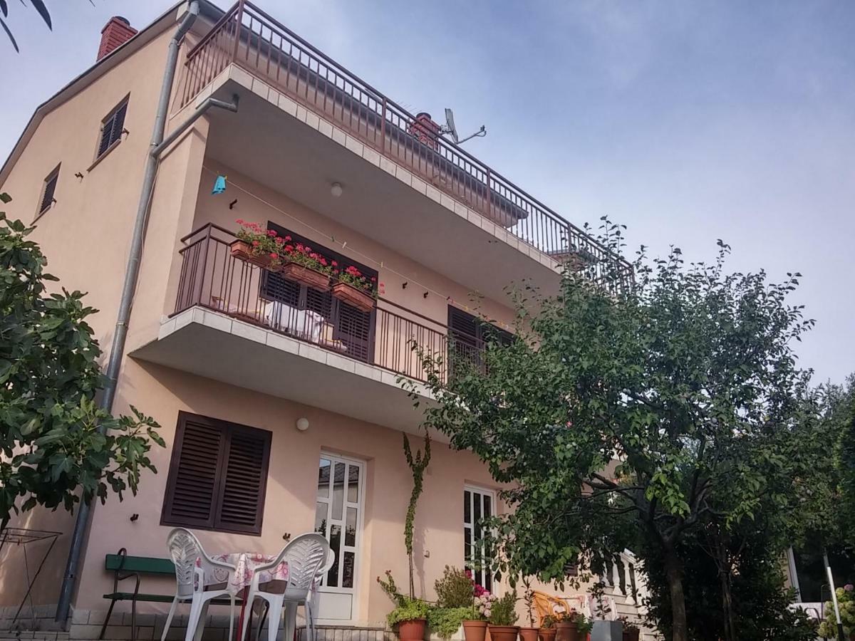 Apartments Katarina Novi Vinodolski Bagian luar foto