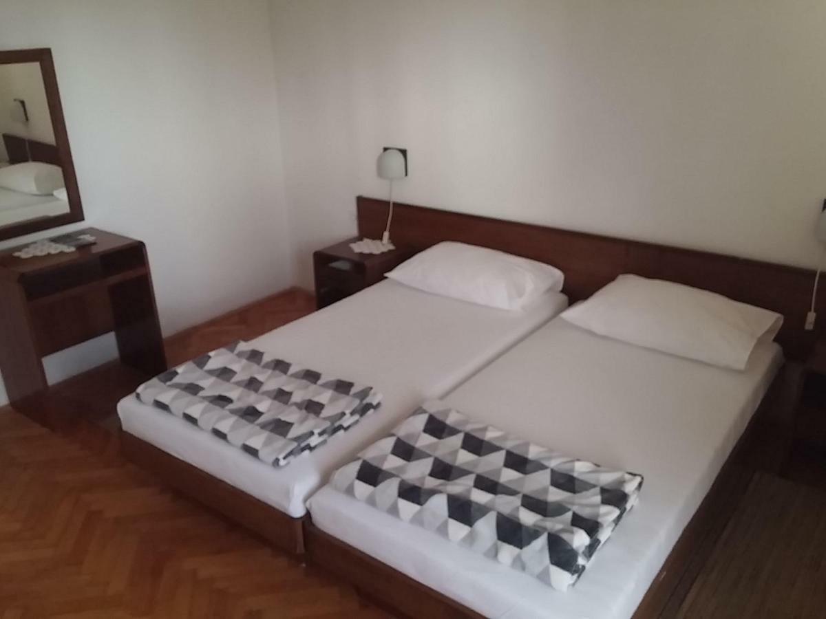 Apartments Katarina Novi Vinodolski Bagian luar foto