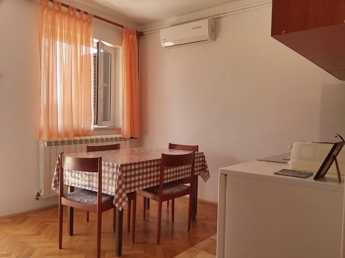 Apartments Katarina Novi Vinodolski Bagian luar foto